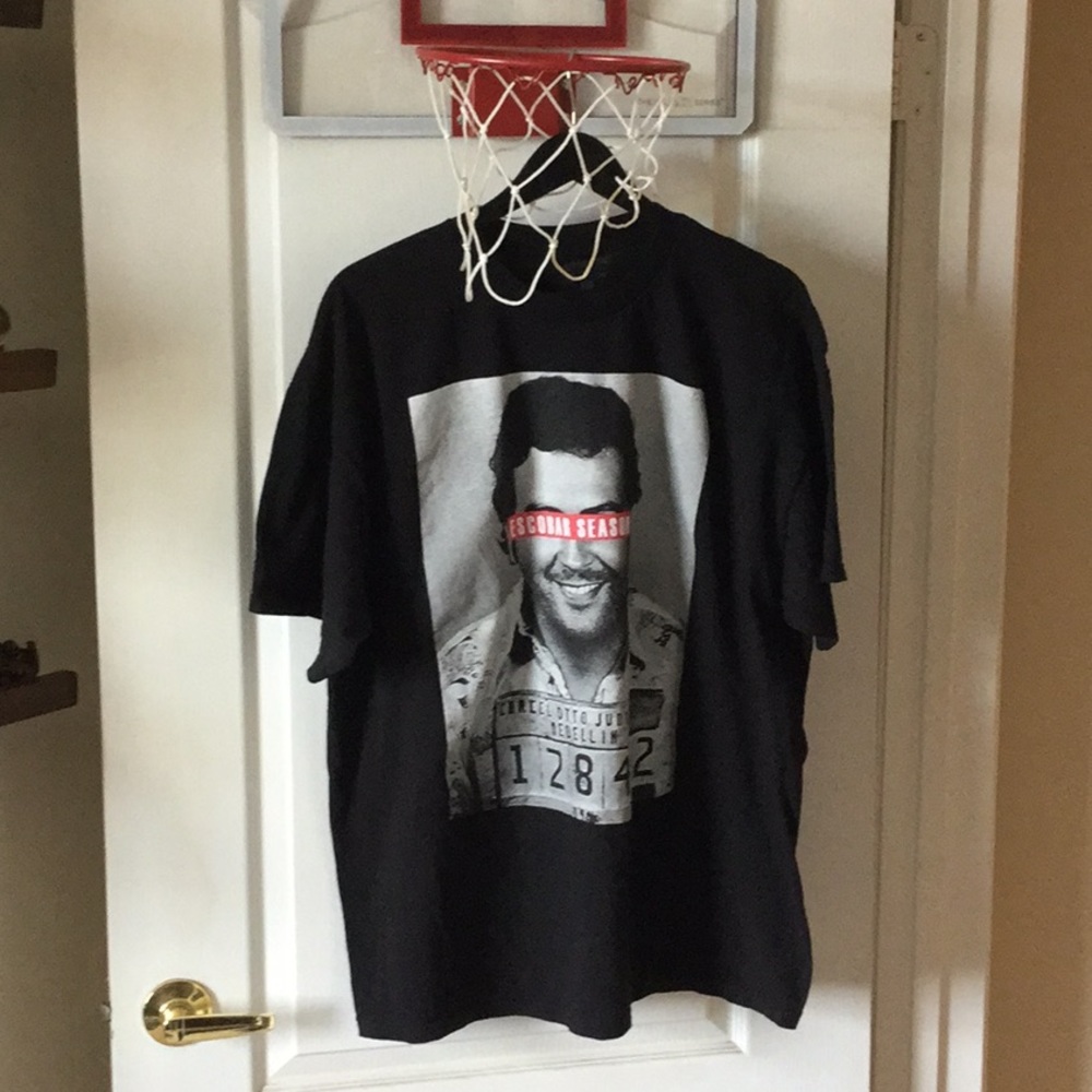 Authentic Classics Escobar T-shirt